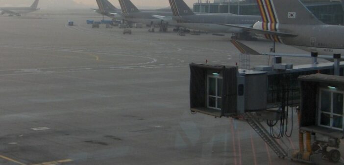 New York LaGuardia: Reinigungskräfte am Flughafen streiken wegen EBOLA