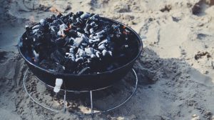 Grillan an der Ostseeküste macht mit Freunden am meisten Spaß. Die Ostsee erstreckt sich in Polen über lange 500 Kilometer. Da findet ihr sicher mehr als ein schönes Plätzchen für einen gechillten Grillabend. (#2)