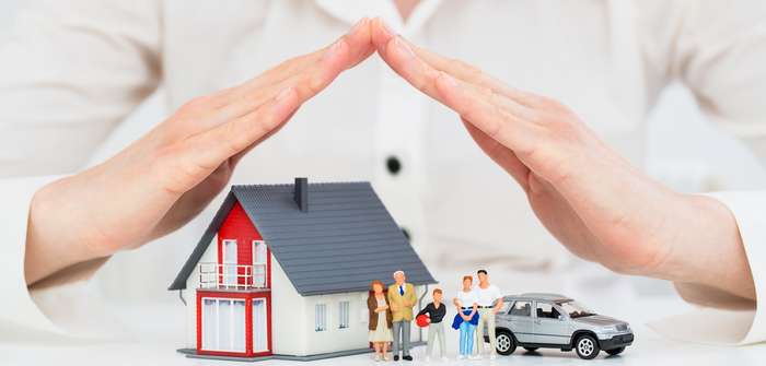 Versicherungscheck: Welche Versicherungen sind wirklich nötig? ( Foto: Shutterstock- EDPIXEL.PL )
