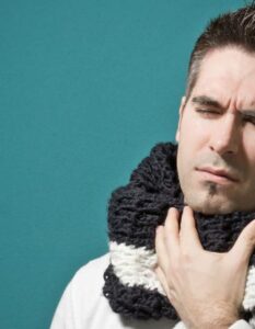 Schnelle Hilfe bei Heiserkeit: Tipps und Tricks (Foto: Adobe Stock- coldwaterman)