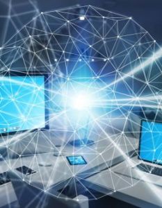 Digitale Arbeitsumgebung: Diskussionsrunde am 11. Mai 2023 (Foto: AdobeStock - sdecoret 135040860)