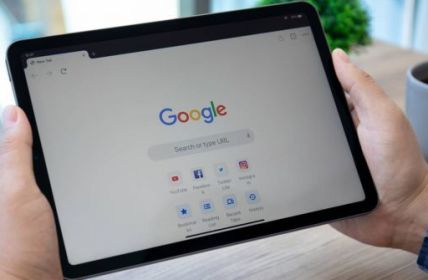 BGH gibt Klägern Recht: Google muss auslisten (Foto: AdobeStock - DenPhoto 452644002)