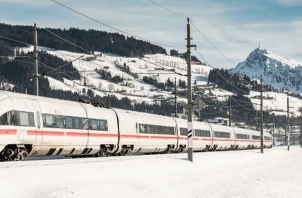 Entspannter Start in den Skiurlaub - ohne Stau und Verkehr (Foto: Deutsche Bahn AG)