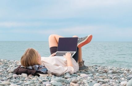 Hessische Bildungsurlaube: Neue Regeln ab 2024 (Foto: AdobeStock - shintartanya 628655194)