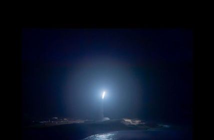 Erfolgreicher Start eines bedrohungsrepräsentativen Ziels für (Foto: Missile Defense Agency)