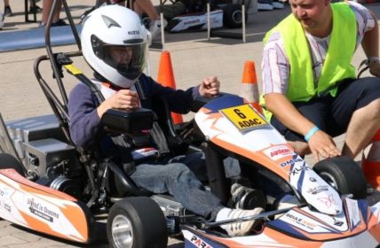 Neue Altersklasse: Inklusive E-Kart-Slalom Trophy für über (Foto: UnitedInDream)