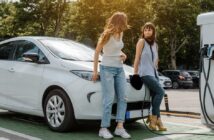 Zukunft der Mobilität: Energieeffizienz von Elektroautos (Foto: AdobeStock - 374567159 Med Photo Studio)