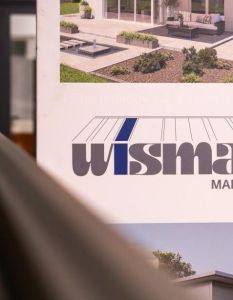 35 Jahre WIS MAR: hochwertige Markisen mit integriertem (Foto: SELVE)