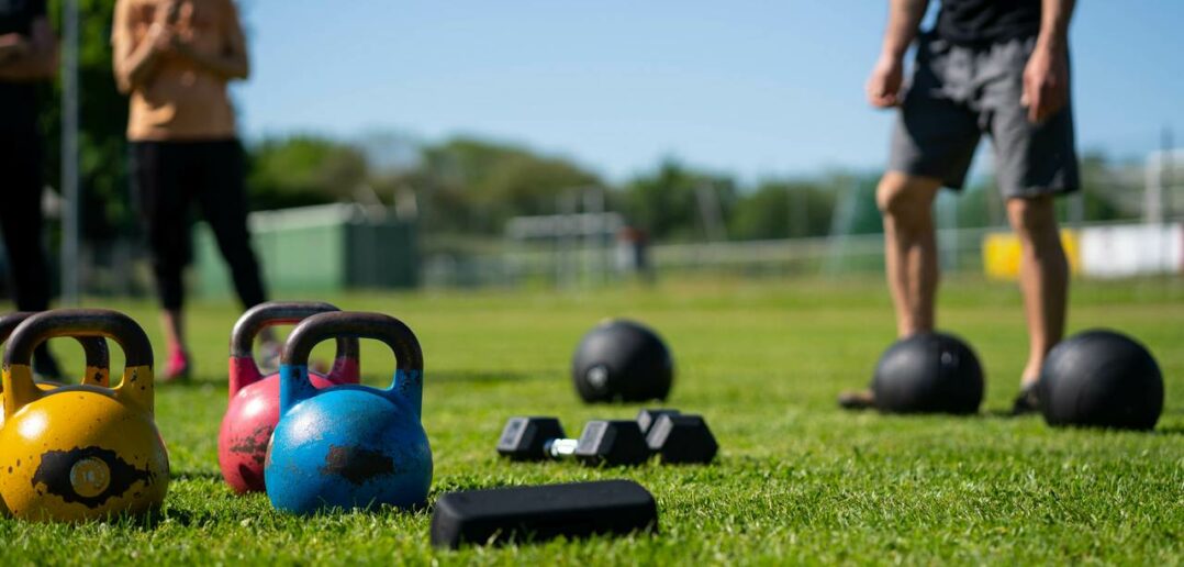 Outdoor-Fitnessgeräte: Maximaler Trainingserfolg unter freiem Himmel (Foto: AdobeStock - Pavel - 440323846)