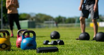 Outdoor-Fitnessgeräte: Maximaler Trainingserfolg unter freiem Himmel (Foto: AdobeStock - Pavel - 440323846)