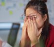 Was hilft gegen Augenschmerzen? (Foto: AdobeStock - Crystal - 1339129623)
