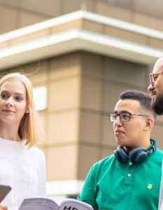 THM und zfh starten drei berufsbegleitende Fernstudiengänge im (Foto: zfh - Zentrum für Fernstudien im Hochschulverbund)