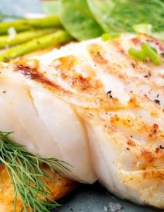 Mikronährstoffe im Alter: Gesunde Ernährung schützt Mobilität und (Foto: AdobeStock - HLPhoto - 205930399)