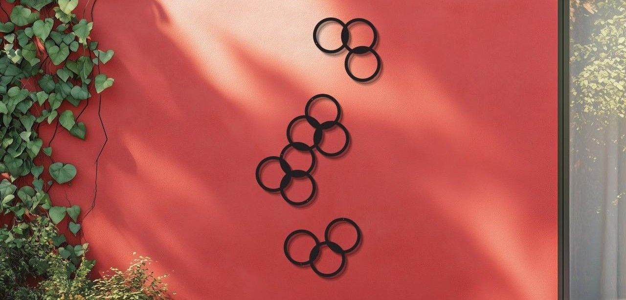 Pulverbeschichtete Stahlblech-Rankgitter aus Sachsen bieten effiziente und dauerhafte (Foto: Max Knobloch Nachf. GmbH)