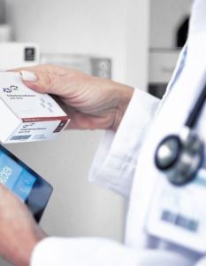 EU-FMD-Richtlinie gewährleistet Arzneimittelechtheit durch Serialisierung, Kontrolle und vollständige (Foto: b+b Automations- und Steuerungstechnik GmbH)