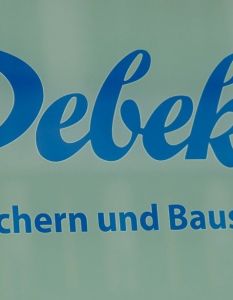 Bundesamt für Justiz veröffentlicht jetzt VZBV-Klage gegen Debeka (Foto: AdobeStock - cineberg - 483813666)