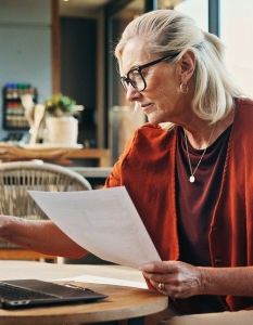 DK begrüßt steuerlich geförderten Wertpapiersparplan für private Altersvorsorge (Foto: AdobeStock - peopleimages.com - 1871736241)