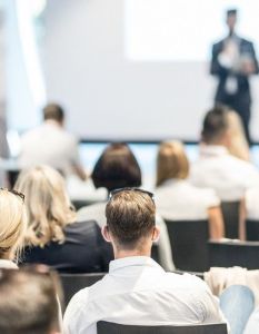 Interprofessioneller Wissensaustausch stärkt nachhaltige Schlaganfallversorgung auf ANIM Winter (Foto: AdobeStock - John - 347254520)