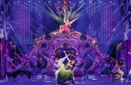 Stage Entertainment zeigt & JULIA Pop Musical in Stuttgart (Foto: Johan Persson)