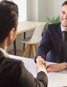 SVAG sichert erneut A+ Karriere-Rating mit umfassender schweizweiter (Foto: AdobeStock -  Studio Romantic - 1776692176)