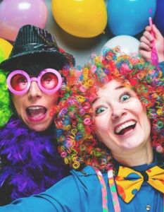hr sucht Bühnenkünstler für Fastnachtssendung, lädt zum Casting (Foto: AdobeStock - karepa - 247372725)