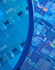 Infineon errichtet weltweit erste GaN-Hochvolumenfertigung auf 300-Millimeter-Wafern in (Foto: AdobeStock - Fotografos - 335302894)