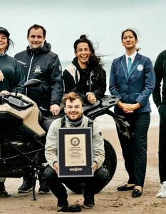 Zero DS erzielt Weltrekord 436,5 Kilometer auf öffentlichen (Foto: Zero Motorcycles)