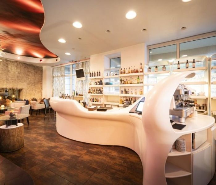 Loungebereich '5 Gourmet', Stuttgart (Foto: Henning Kreft)