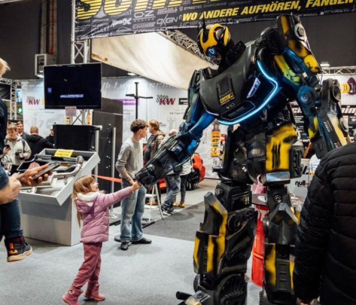 Racebot Audiron zur Automomobilmesse Erfurt 2025 (Foto: viveart.de, Predigerstrasse 12, 99084 Erfurt)