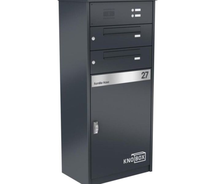 Die KNOBOX in der XL-Maximalversion mit zwei Briefk&auml;sten, Klingeln, (Foto: Max Knobloch Nachf. GmbH)