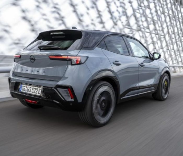 Zum Internationalen Tag des Kaffees: Heiß, heißer, Opel Mokka GSE (Foto: Opel Automobile GmbH)
